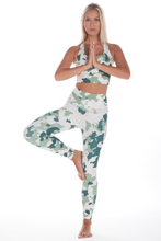 Load image into Gallery viewer, Camo Bra Crop