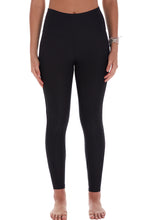 Load image into Gallery viewer, High Compression Recycled Legging - Black
