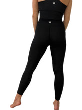 Load image into Gallery viewer, Second Soul Legging with Pocket - Smooth Black