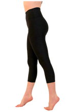 Load image into Gallery viewer, Second Soul Capri- Smooth Black